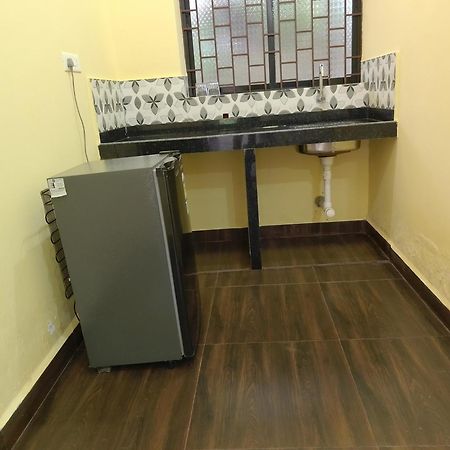 One Love Guest House Морджим Екстериор снимка