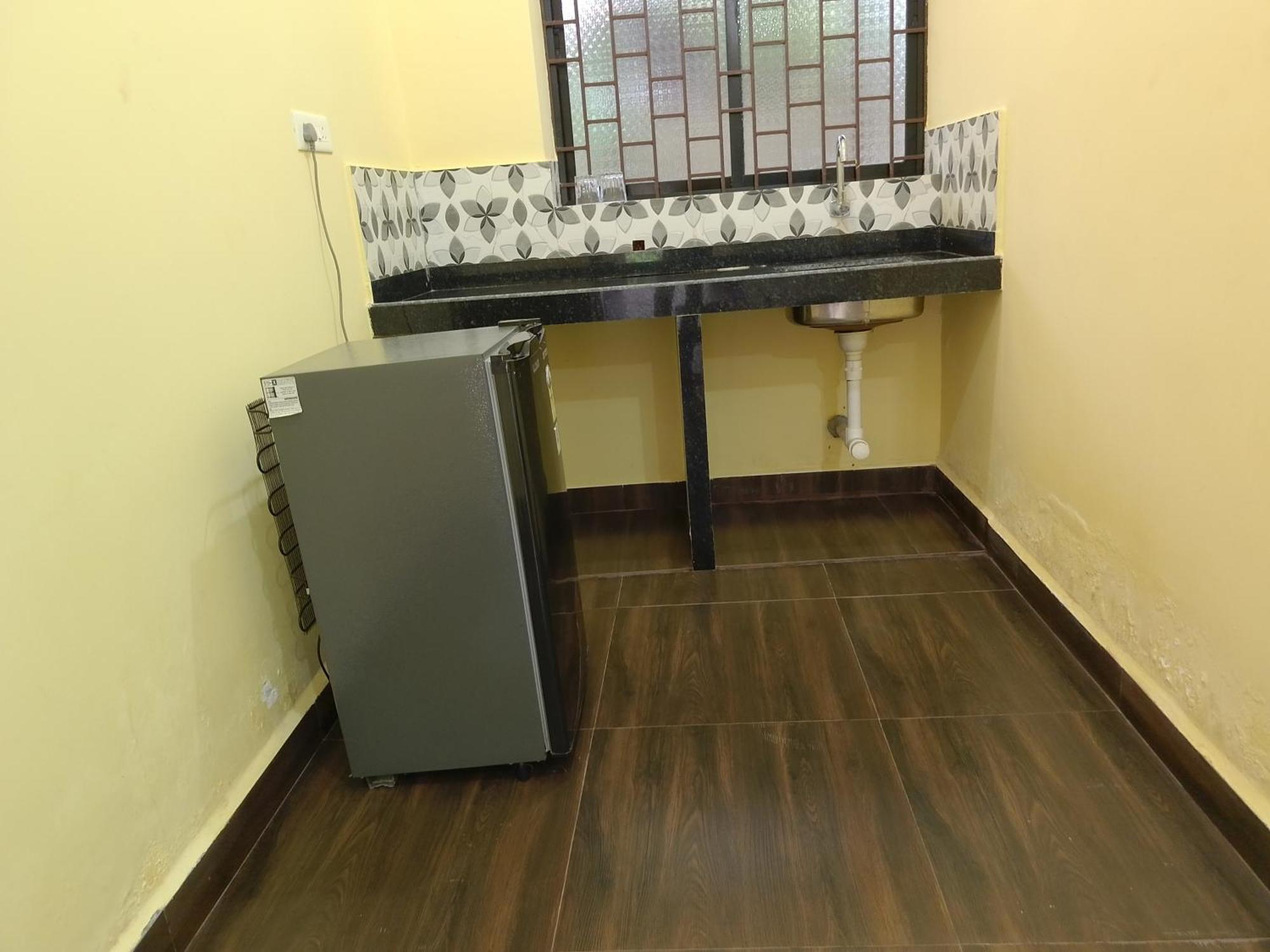One Love Guest House Морджим Екстериор снимка