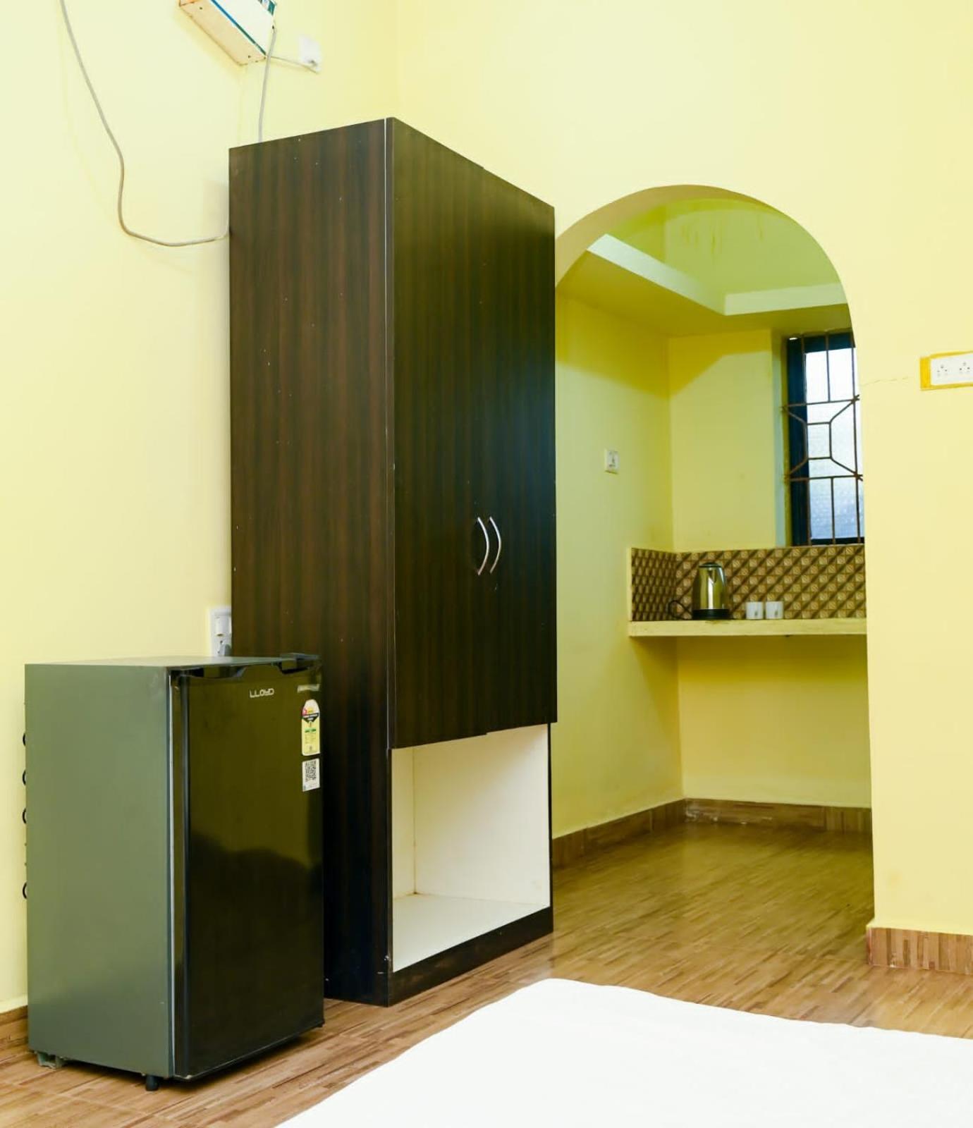 One Love Guest House Морджим Екстериор снимка
